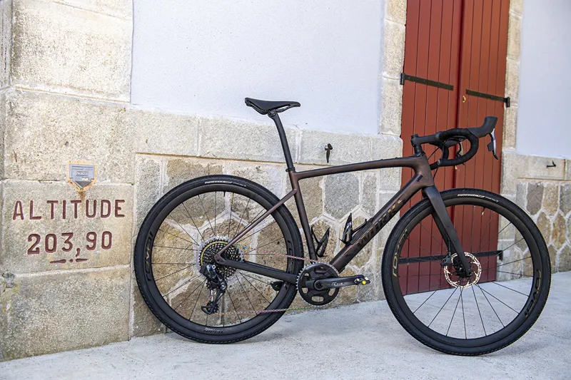 2022 Specialized Diverge Comp E5 Gravel Road Bike - Gloss Tarmac Black-12